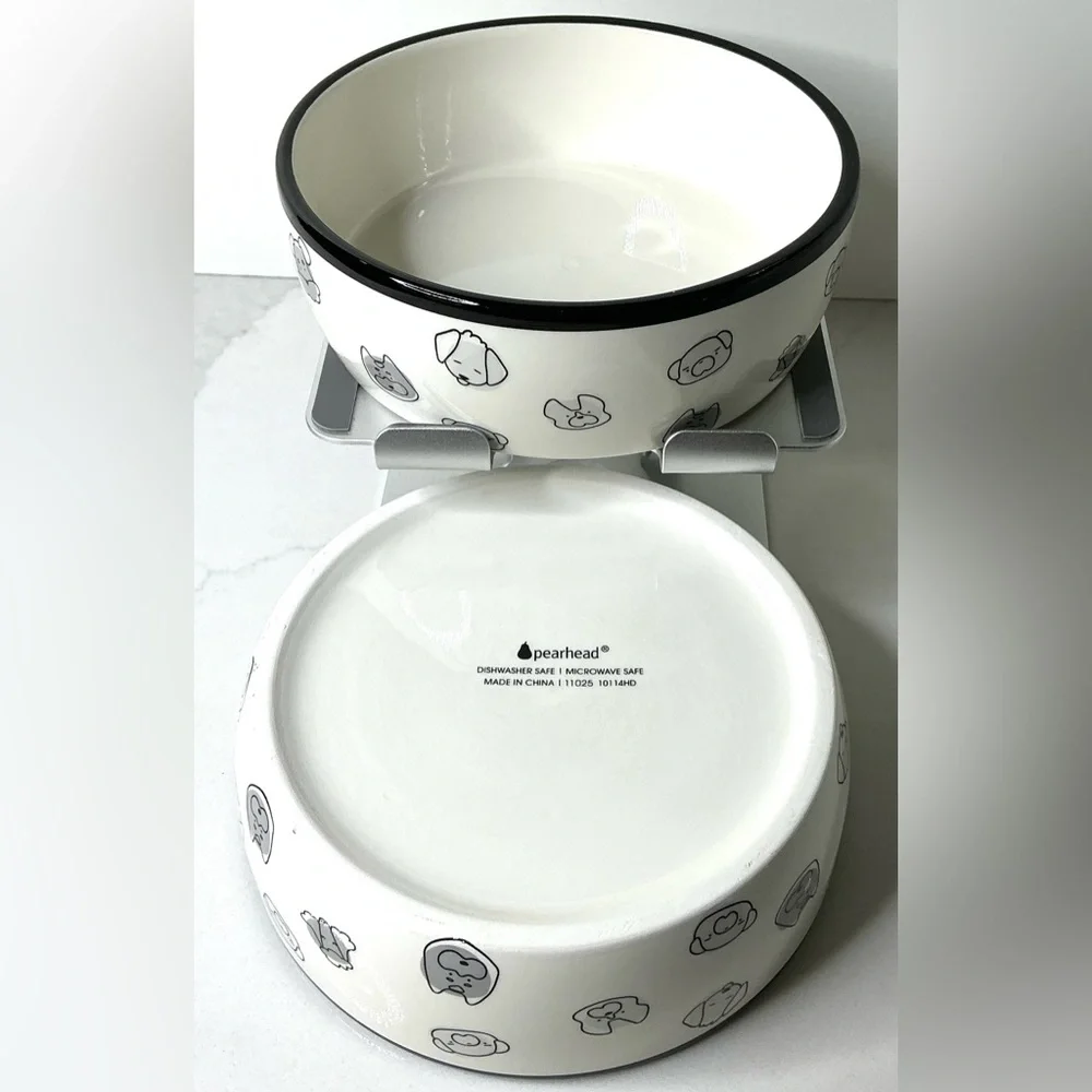 Pearhead charming ceramic